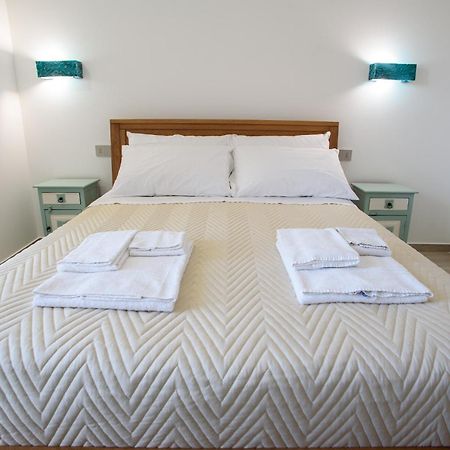 Central Station Apartments - Fanale Rentals Palerme Chambre photo