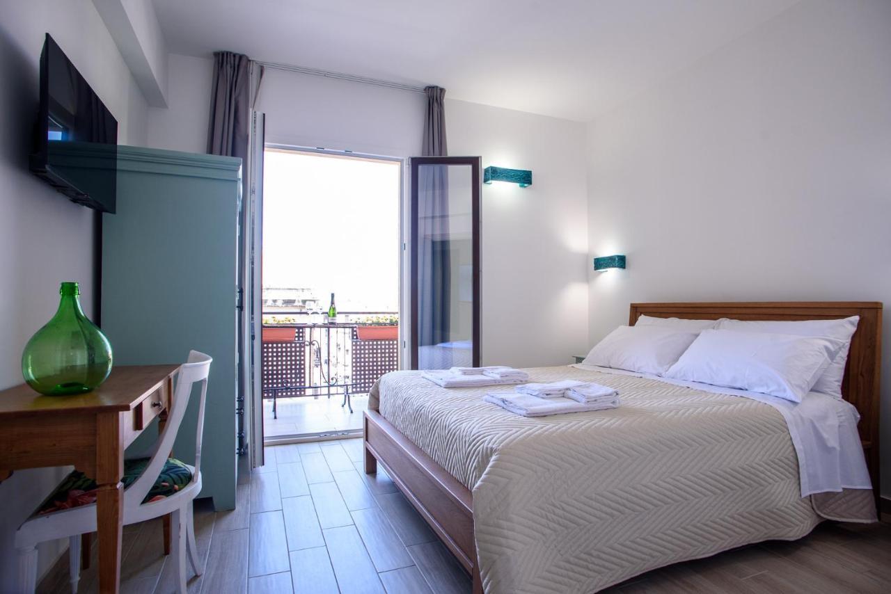 Central Station Apartments - Fanale Rentals Palerme Extérieur photo