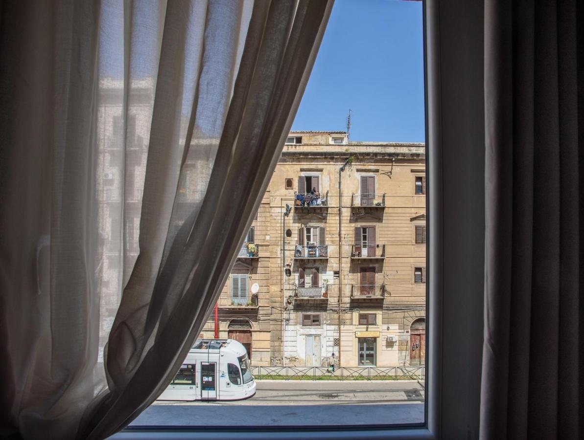 Central Station Apartments - Fanale Rentals Palerme Extérieur photo