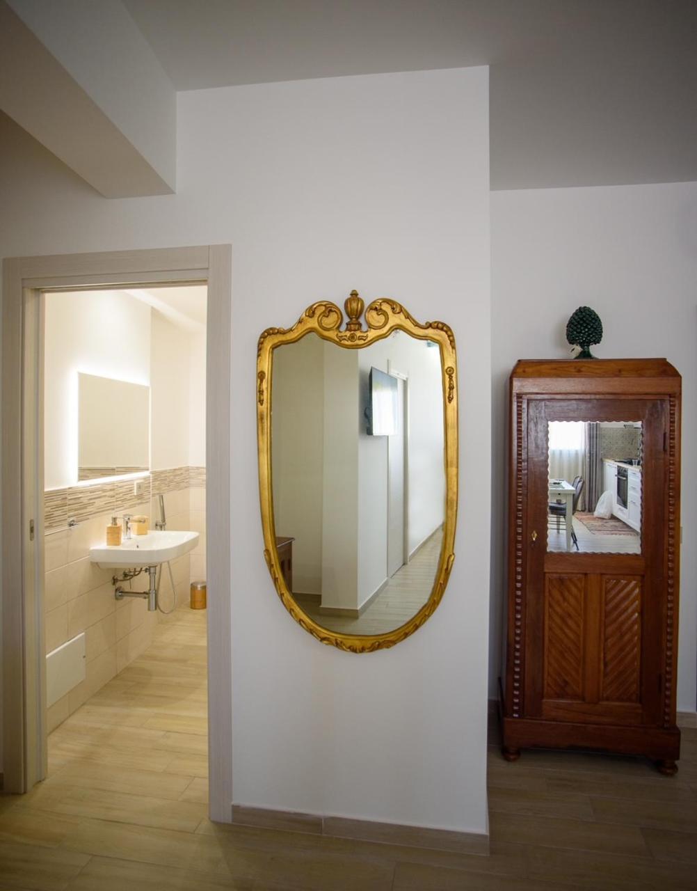 Central Station Apartments - Fanale Rentals Palerme Chambre photo