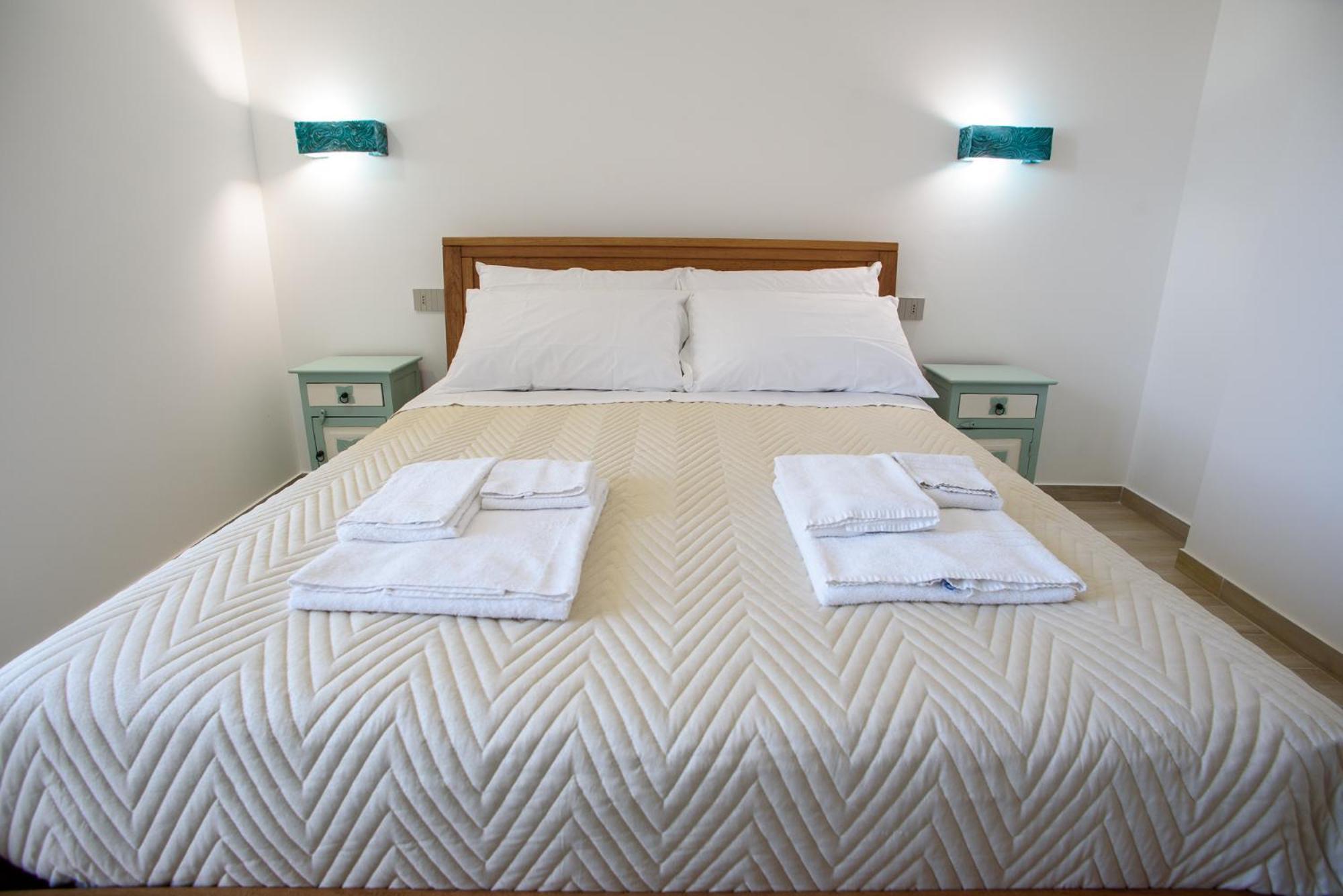 Central Station Apartments - Fanale Rentals Palerme Chambre photo